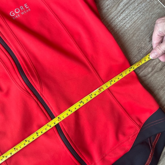 Gore convertible bike wear woman’s nwot top size small removable sleeves - Picture 13 of 16